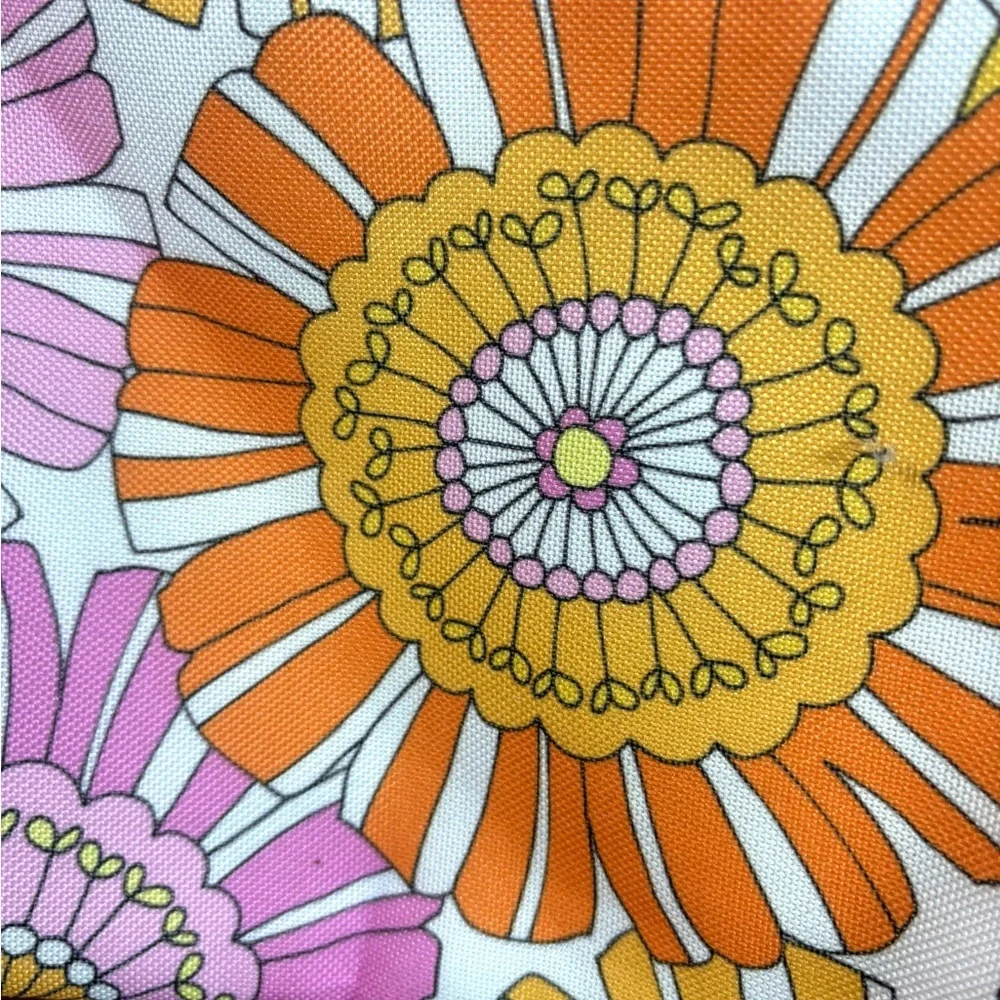 Clinique Floral Zip Cosmetic Bag Pink Orange Retro Print